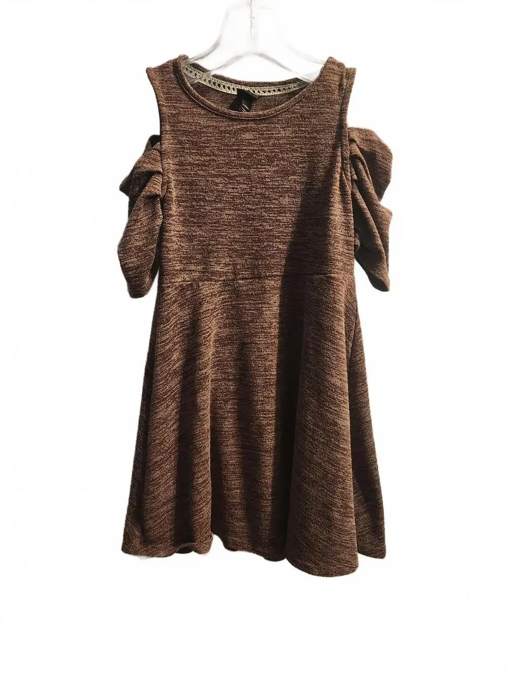 Art Class Cold Shoulder Brown Dress. Girls Size Small 6/6X. Great condition